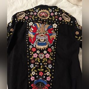 Embroidered Black denim jacket with dragon
